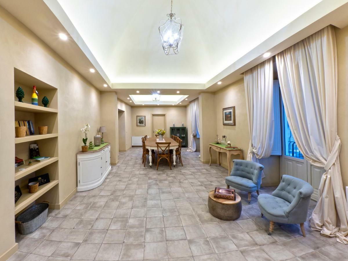 Locanda Sant'Antonio Aci SantʼAntonio Eksteriør billede