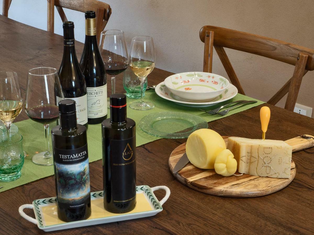 Locanda Sant'Antonio Aci SantʼAntonio Eksteriør billede